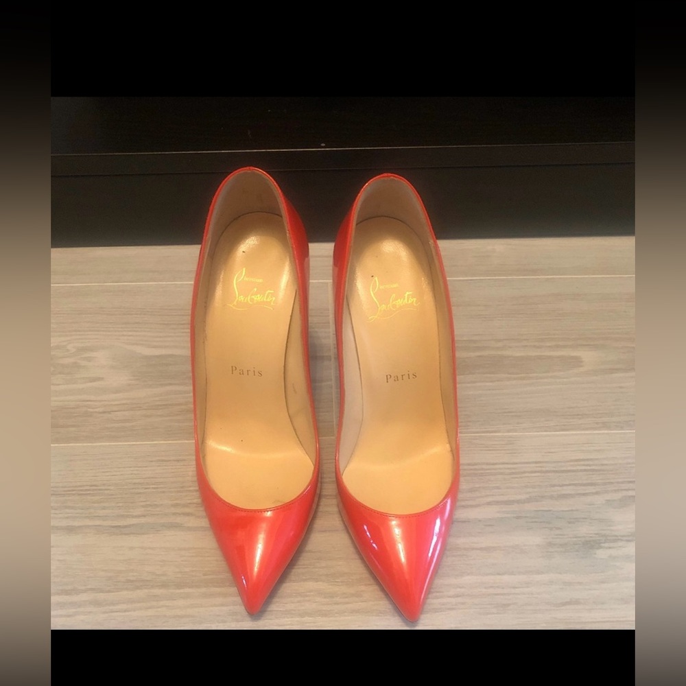 Christian Louboutin, Pigalle Follies, 100mm patent leather, Papaye 37.5